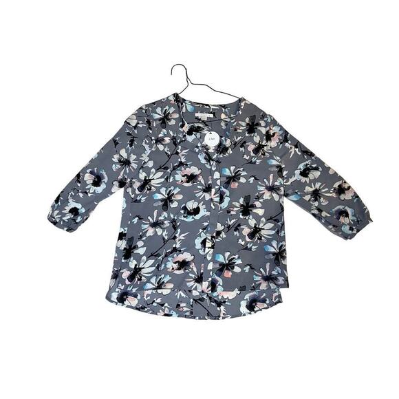 C & E Blouse Top Women Large Gray Floral Polyester Stretch Hi-Low Hem 3/4 Sleeve - Picture 3 of 5